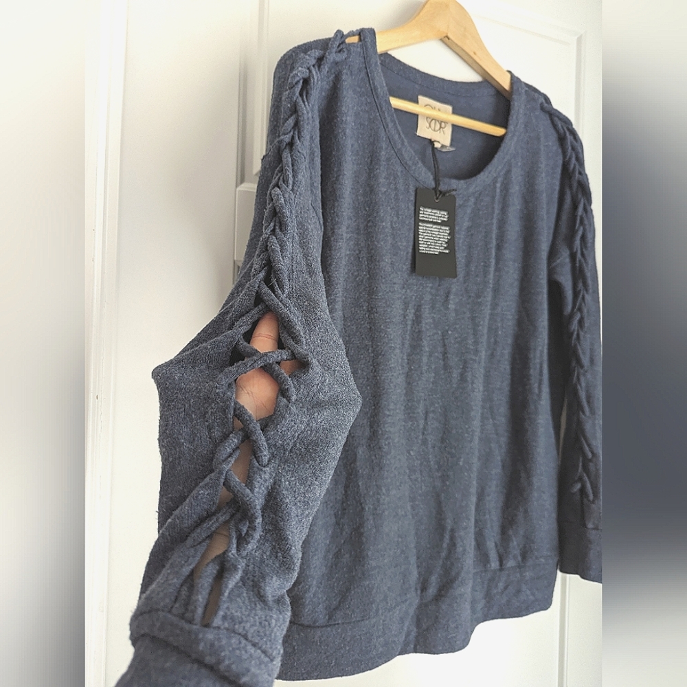 NWT Chaser - Crisscross long sleeve lounge wear top